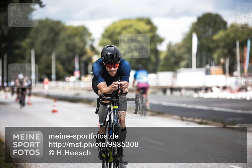 16.08.2026 - KN Förde Triathlon 2026 H.Heesch http://msf.ph/oto/9985308 16.08.2026 13:04:00 Radfahren 503, 539, 608, 703, 719, 733 meine-sportfotos.de