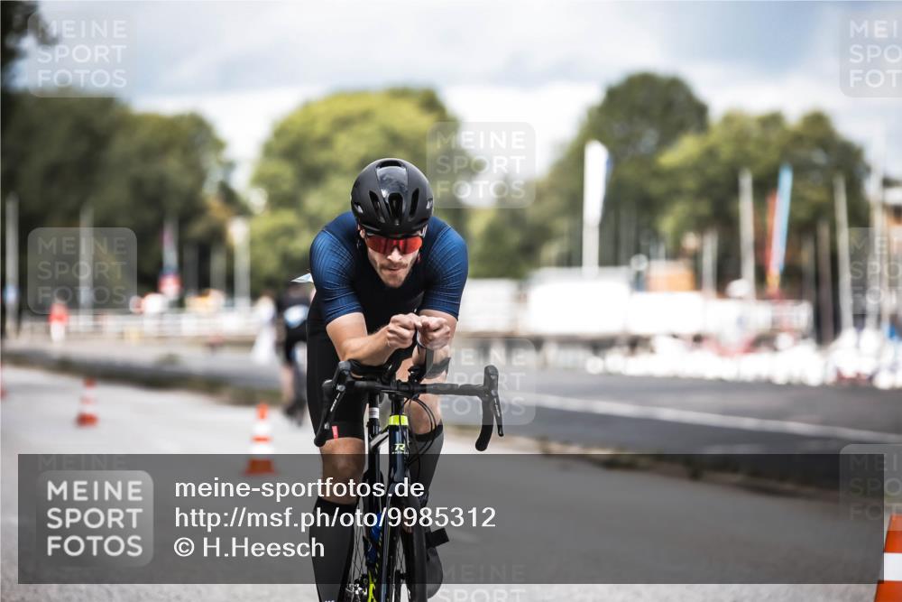 16.08.2026 - KN Förde Triathlon 2026 H.Heesch http://msf.ph/oto/9985312 16.08.2026 13:04:00 Radfahren 503, 539, 608, 703, 719, 733 meine-sportfotos.de