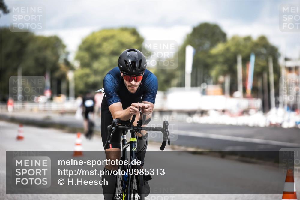 16.08.2026 - KN Förde Triathlon 2026 H.Heesch http://msf.ph/oto/9985313 16.08.2026 13:04:00 Radfahren 503, 539, 608, 703, 719, 733 meine-sportfotos.de