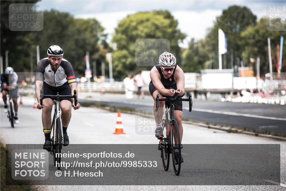 16.08.2026 - KN Förde Triathlon 2026 H.Heesch http://msf.ph/oto/9985333 16.08.2026 13:04:04 Radfahren 514, 532, 539, 542, 545, 608, 703 meine-sportfotos.de