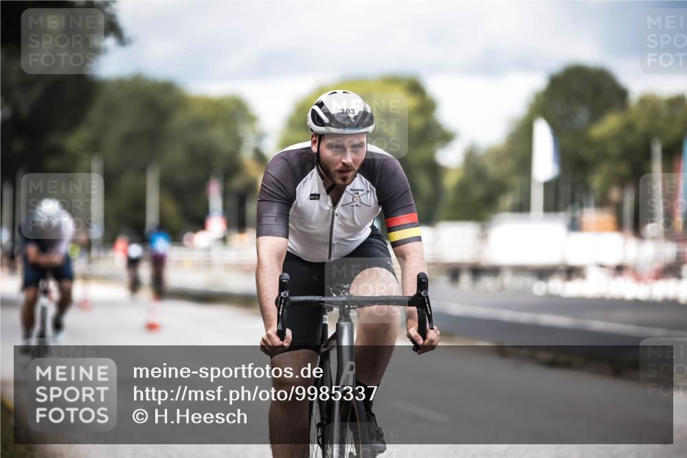 16.08.2026 - KN Förde Triathlon 2026 H.Heesch http://msf.ph/oto/9985337 16.08.2026 13:04:05 Radfahren 514, 532, 542, 545, 608, 703 meine-sportfotos.de