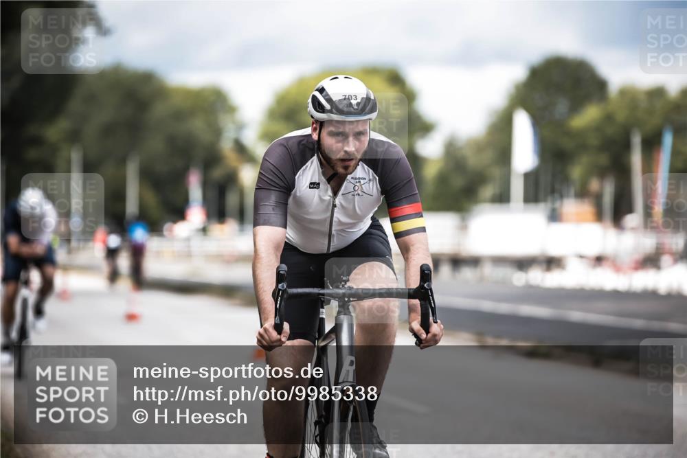 16.08.2026 - KN Förde Triathlon 2026 H.Heesch http://msf.ph/oto/9985338 16.08.2026 13:04:05 Radfahren 514, 532, 542, 545, 608, 703 meine-sportfotos.de