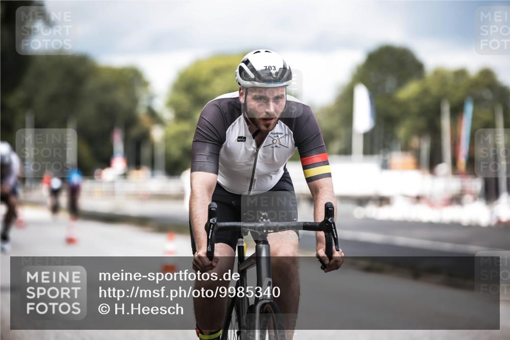 16.08.2026 - KN Förde Triathlon 2026 H.Heesch http://msf.ph/oto/9985340 16.08.2026 13:04:05 Radfahren 514, 532, 542, 545, 608, 703 meine-sportfotos.de