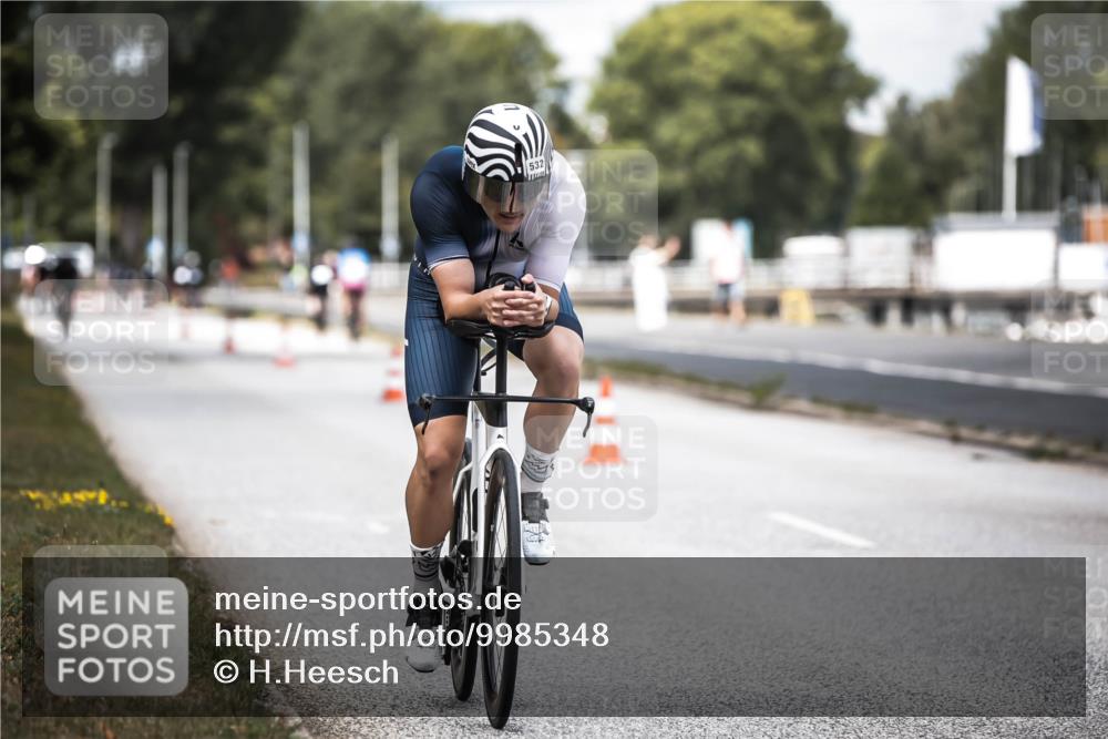 16.08.2026 - KN Förde Triathlon 2026 H.Heesch http://msf.ph/oto/9985348 16.08.2026 13:04:07 Radfahren 514, 515, 532, 542, 545, 608, 703 meine-sportfotos.de