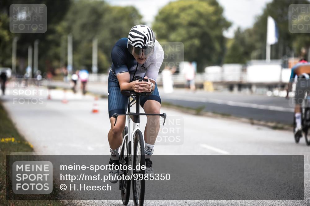 16.08.2026 - KN Förde Triathlon 2026 H.Heesch http://msf.ph/oto/9985350 16.08.2026 13:04:07 Radfahren 514, 515, 532, 542, 545, 608, 703 meine-sportfotos.de