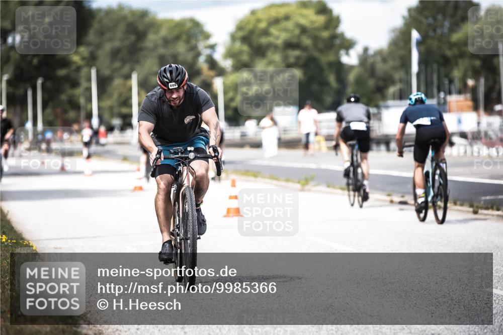 16.08.2026 - KN Förde Triathlon 2026 H.Heesch http://msf.ph/oto/9985366 16.08.2026 13:04:17 Radfahren 606, 721 meine-sportfotos.de