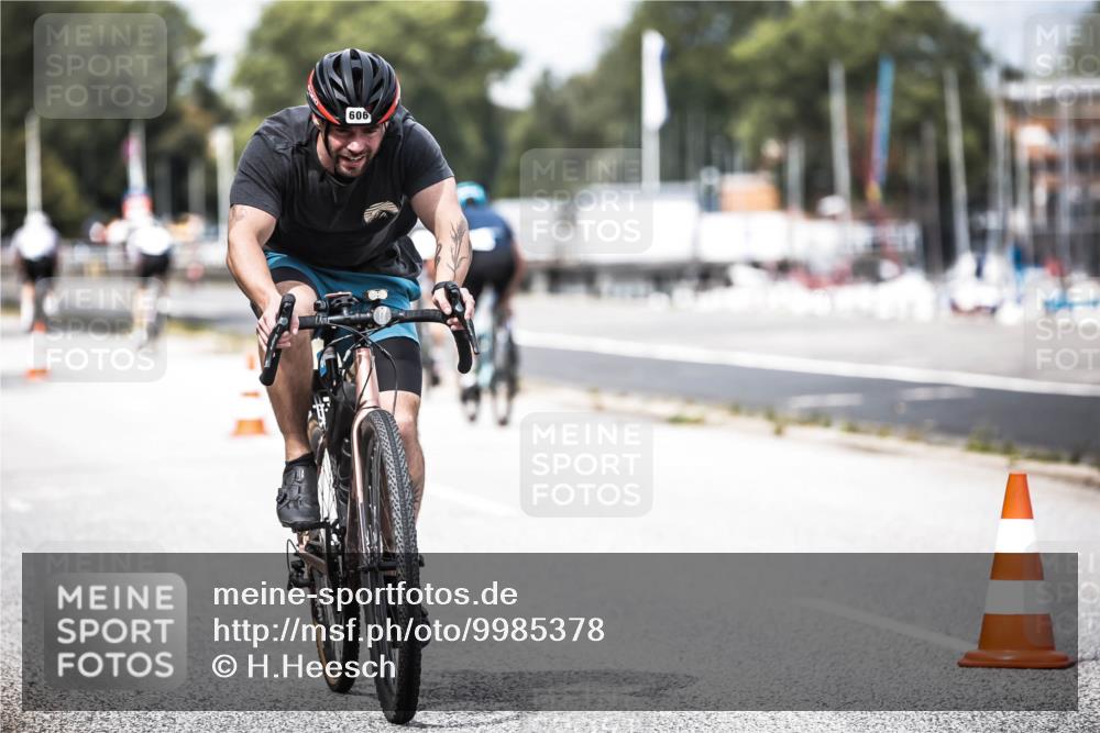 16.08.2026 - KN Förde Triathlon 2026 H.Heesch http://msf.ph/oto/9985378 16.08.2026 13:04:17 Radfahren 606, 721 meine-sportfotos.de