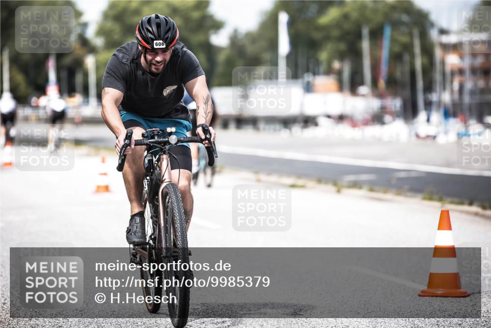 16.08.2026 - KN Förde Triathlon 2026 H.Heesch http://msf.ph/oto/9985379 16.08.2026 13:04:17 Radfahren 606, 721 meine-sportfotos.de
