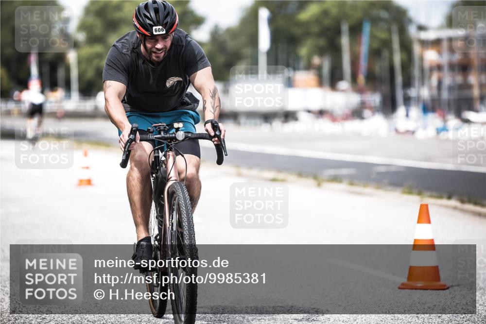 16.08.2026 - KN Förde Triathlon 2026 H.Heesch http://msf.ph/oto/9985381 16.08.2026 13:04:17 Radfahren 606, 721 meine-sportfotos.de