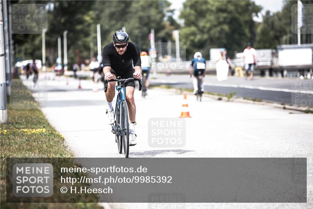 16.08.2026 - KN Förde Triathlon 2026 H.Heesch http://msf.ph/oto/9985392 16.08.2026 13:04:22 Radfahren 575 meine-sportfotos.de
