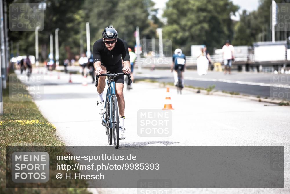 16.08.2026 - KN Förde Triathlon 2026 H.Heesch http://msf.ph/oto/9985393 16.08.2026 13:04:22 Radfahren 575 meine-sportfotos.de