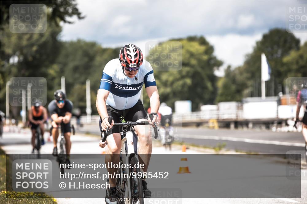 16.08.2026 - KN Förde Triathlon 2026 H.Heesch http://msf.ph/oto/9985452 16.08.2026 13:05:03 Radfahren 501, 502, 508, 708, 724, 740, 742 meine-sportfotos.de
