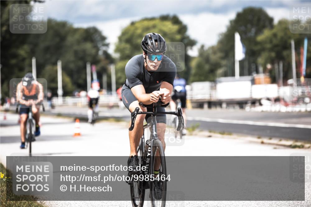 16.08.2026 - KN Förde Triathlon 2026 H.Heesch http://msf.ph/oto/9985464 16.08.2026 13:05:04 Radfahren 196, 502, 508, 708, 724, 740, 742 meine-sportfotos.de