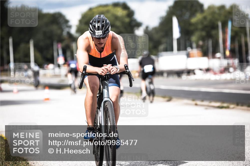 16.08.2026 - KN Förde Triathlon 2026 H.Heesch http://msf.ph/oto/9985477 16.08.2026 13:05:06 Radfahren 196, 502, 508, 708, 740, 742 meine-sportfotos.de
