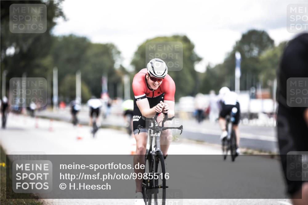 16.08.2026 - KN Förde Triathlon 2026 H.Heesch http://msf.ph/oto/9985516 16.08.2026 13:05:42 Radfahren 523, 530, 568 meine-sportfotos.de