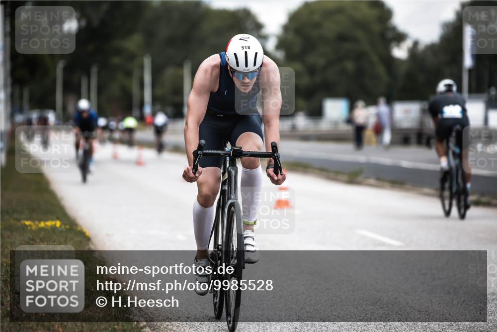 16.08.2026 - KN Förde Triathlon 2026 H.Heesch http://msf.ph/oto/9985528 16.08.2026 13:05:49 Radfahren 518, 569 meine-sportfotos.de