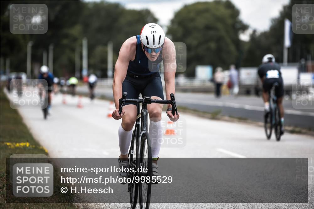 16.08.2026 - KN Förde Triathlon 2026 H.Heesch http://msf.ph/oto/9985529 16.08.2026 13:05:49 Radfahren 518, 569 meine-sportfotos.de