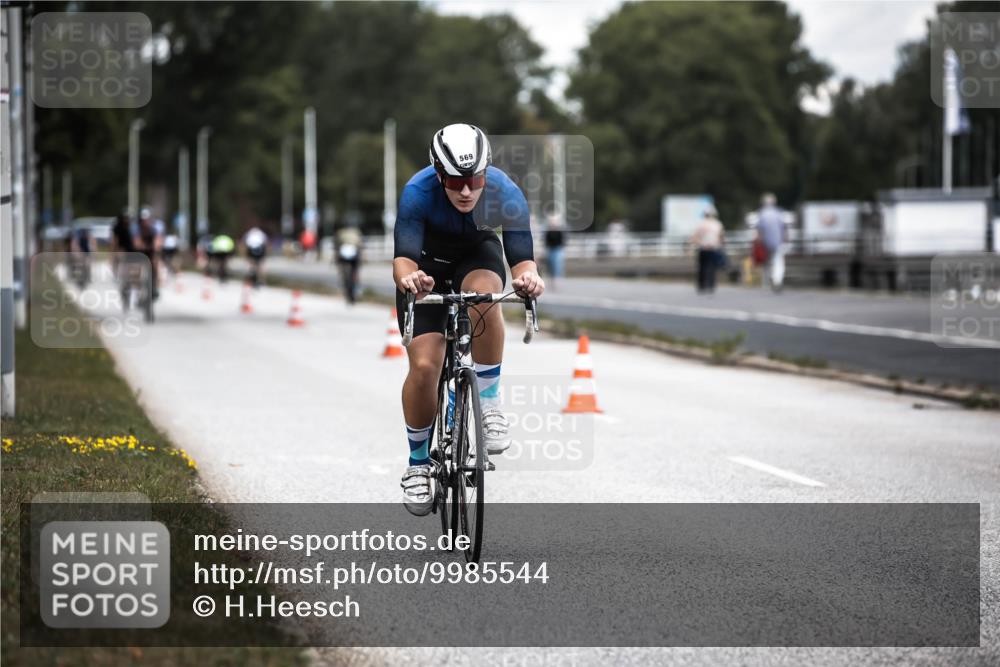 16.08.2026 - KN Förde Triathlon 2026 H.Heesch http://msf.ph/oto/9985544 16.08.2026 13:05:52 Radfahren 510, 518, 569 meine-sportfotos.de