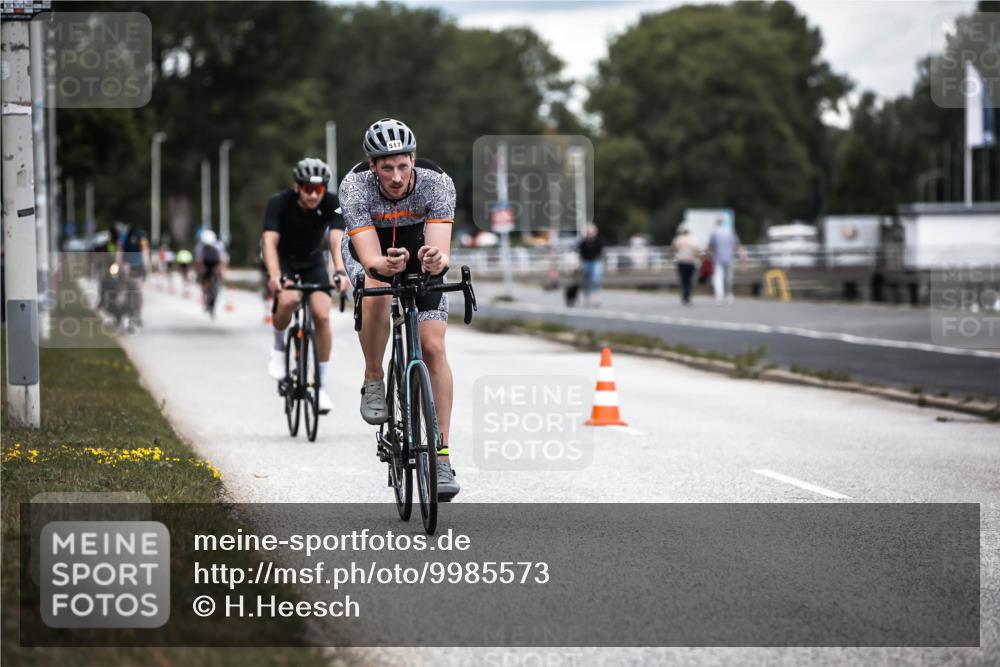 16.08.2026 - KN Förde Triathlon 2026 H.Heesch http://msf.ph/oto/9985573 16.08.2026 13:05:58 Radfahren 510, 517, 573 meine-sportfotos.de