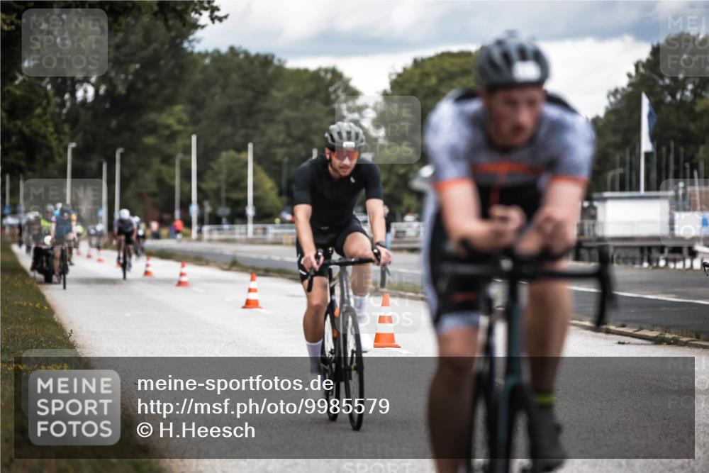 16.08.2026 - KN Förde Triathlon 2026 H.Heesch http://msf.ph/oto/9985579 16.08.2026 13:06:00 Radfahren 517, 573, 586 meine-sportfotos.de