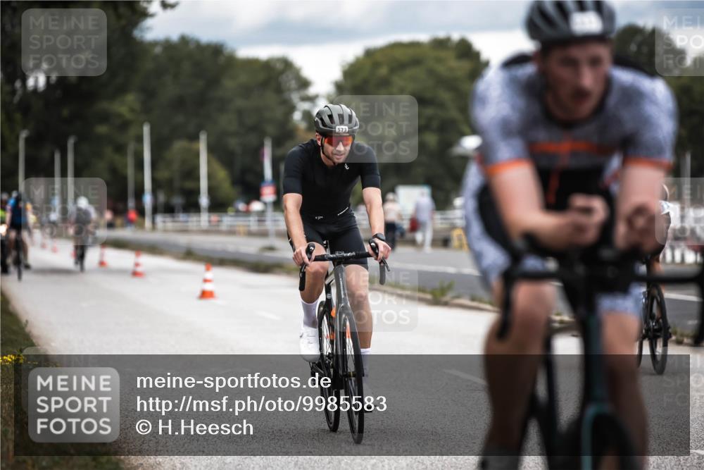 16.08.2026 - KN Förde Triathlon 2026 H.Heesch http://msf.ph/oto/9985583 16.08.2026 13:06:00 Radfahren 517, 573, 586 meine-sportfotos.de