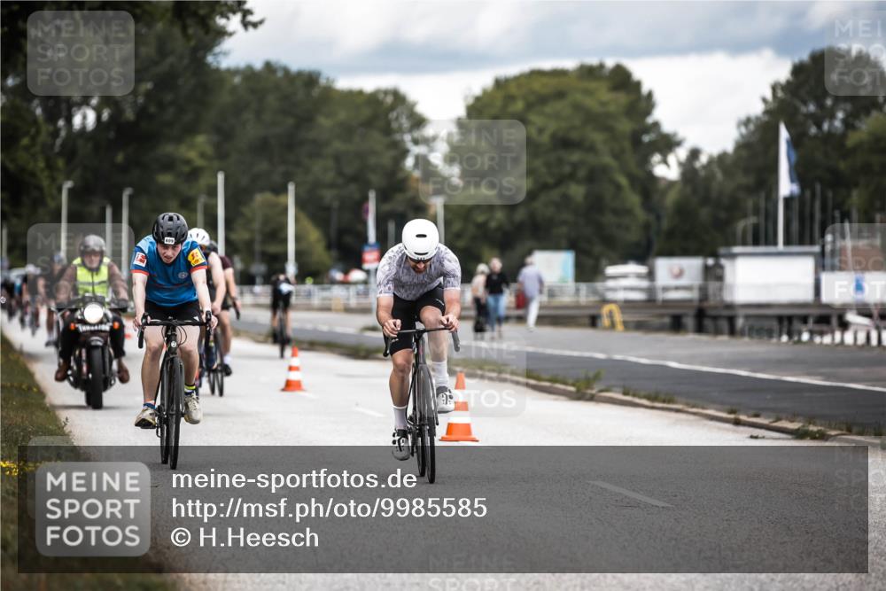 16.08.2026 - KN Förde Triathlon 2026 H.Heesch http://msf.ph/oto/9985585 16.08.2026 13:06:05 Radfahren 535, 542, 567, 586, 609, 715, 745 meine-sportfotos.de