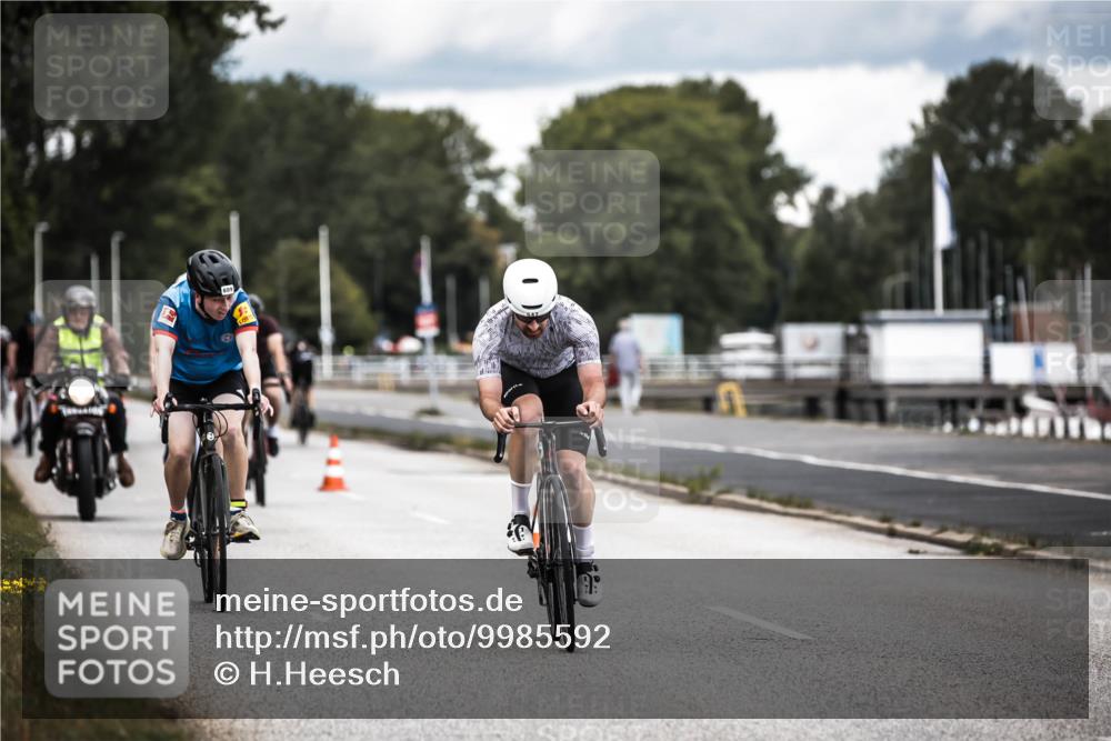 16.08.2026 - KN Förde Triathlon 2026 H.Heesch http://msf.ph/oto/9985592 16.08.2026 13:06:05 Radfahren 535, 542, 567, 586, 609, 715, 745 meine-sportfotos.de