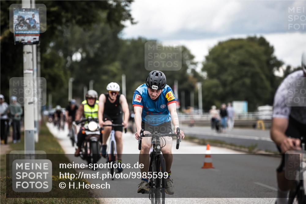 16.08.2026 - KN Förde Triathlon 2026 H.Heesch http://msf.ph/oto/9985599 16.08.2026 13:06:06 Radfahren 535, 542, 567, 586, 609, 715, 745 meine-sportfotos.de