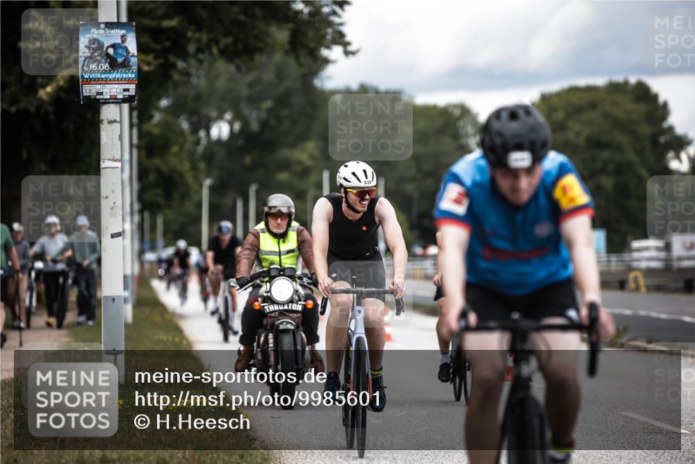 16.08.2026 - KN Förde Triathlon 2026 H.Heesch http://msf.ph/oto/9985601 16.08.2026 13:06:07 Radfahren 535, 542, 567, 585, 586, 609, 715, 745 meine-sportfotos.de