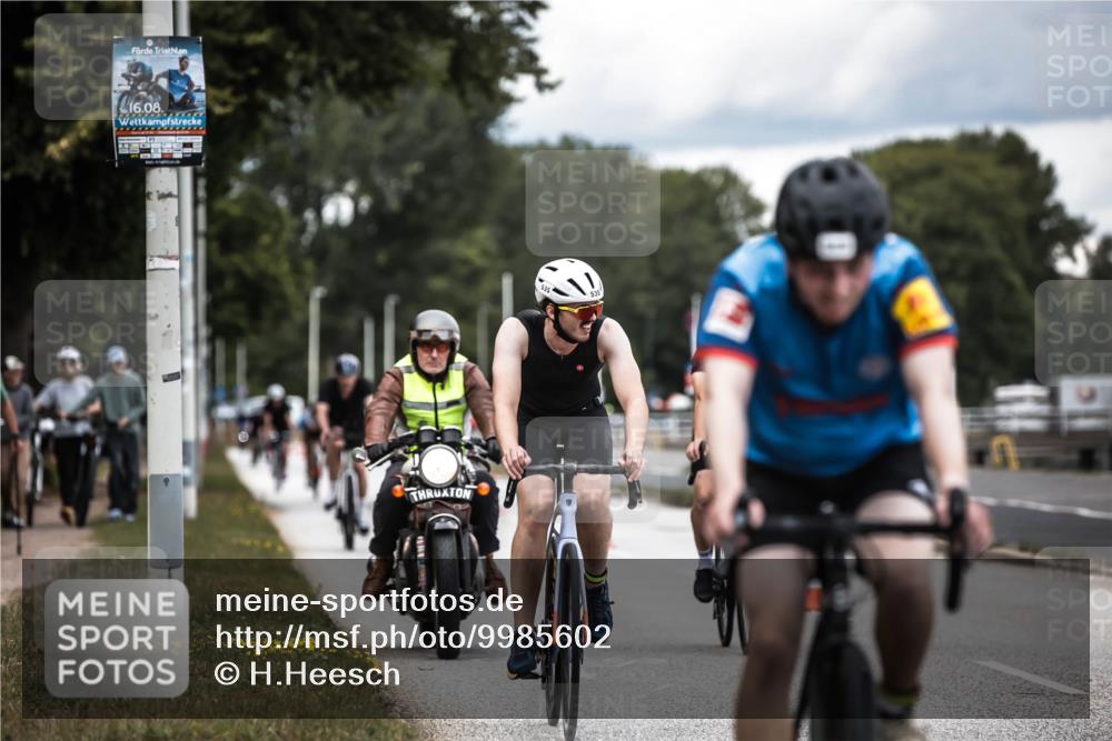 16.08.2026 - KN Förde Triathlon 2026 H.Heesch http://msf.ph/oto/9985602 16.08.2026 13:06:07 Radfahren 535, 542, 567, 585, 586, 609, 715, 745 meine-sportfotos.de