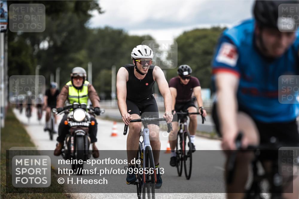 16.08.2026 - KN Förde Triathlon 2026 H.Heesch http://msf.ph/oto/9985613 16.08.2026 13:06:08 Radfahren 535, 542, 567, 585, 586, 609, 715, 745 meine-sportfotos.de