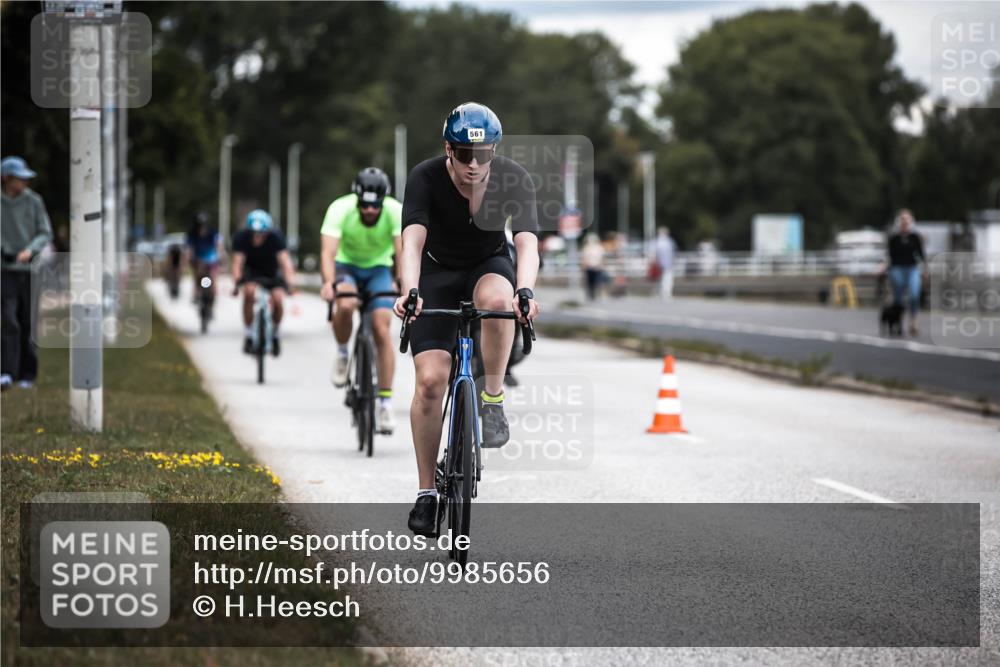 16.08.2026 - KN Förde Triathlon 2026 H.Heesch http://msf.ph/oto/9985656 16.08.2026 13:06:22 Radfahren 515, 561, 600, 709, 713, 714, 721 meine-sportfotos.de