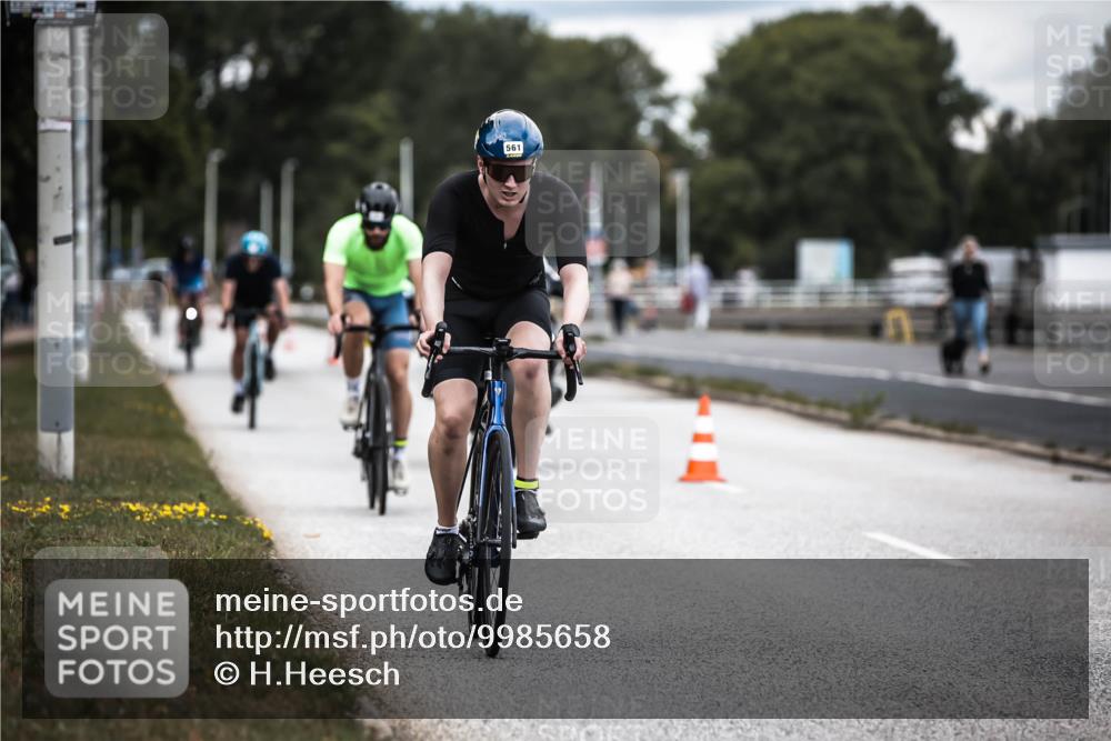16.08.2026 - KN Förde Triathlon 2026 H.Heesch http://msf.ph/oto/9985658 16.08.2026 13:06:22 Radfahren 515, 561, 600, 709, 713, 714, 721 meine-sportfotos.de