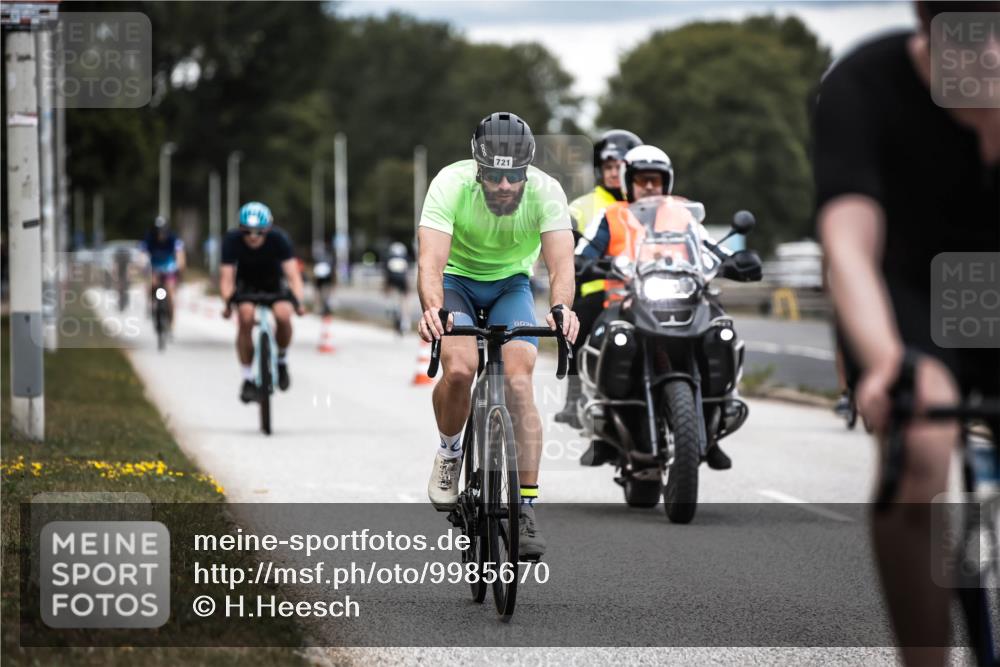 16.08.2026 - KN Förde Triathlon 2026 H.Heesch http://msf.ph/oto/9985670 16.08.2026 13:06:23 Radfahren 515, 527, 561, 600, 709, 713, 714, 721 meine-sportfotos.de