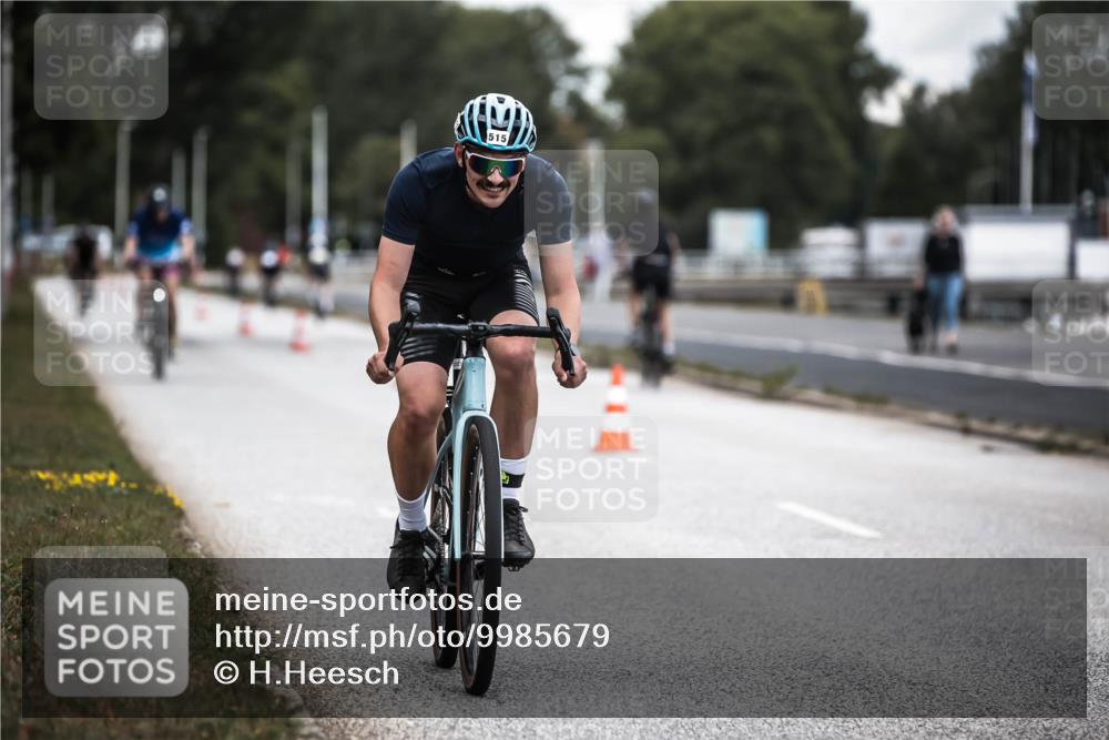 16.08.2026 - KN Förde Triathlon 2026 H.Heesch http://msf.ph/oto/9985679 16.08.2026 13:06:25 Radfahren 515, 527, 561, 580, 600, 709, 713, 714, 721, 725 meine-sportfotos.de