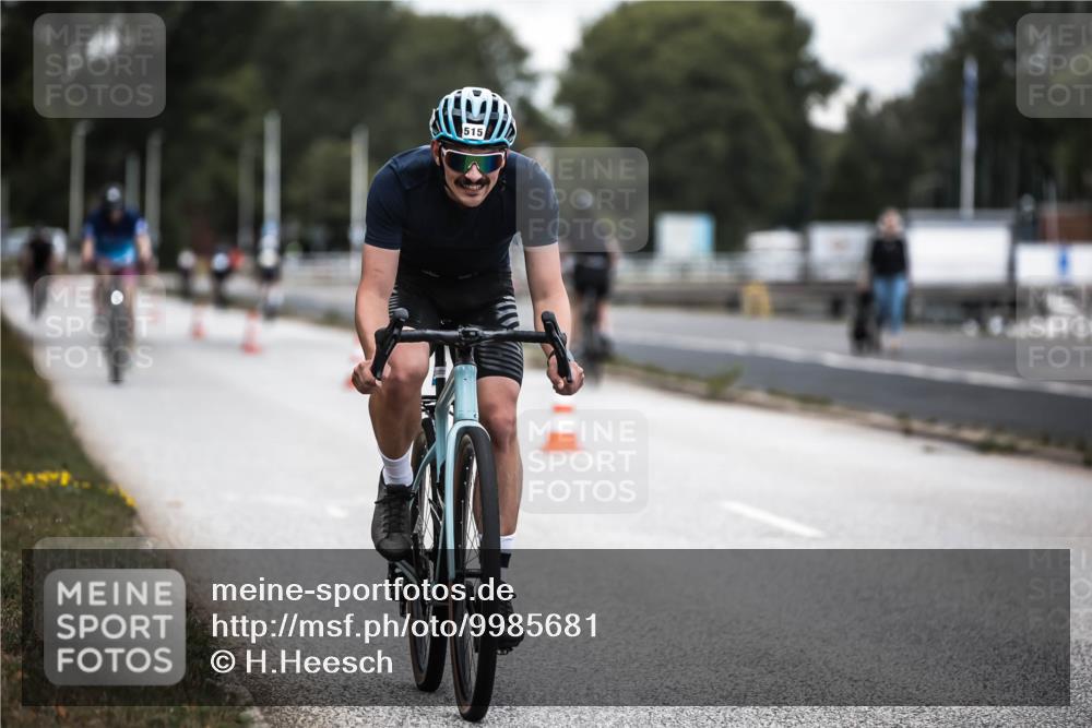 16.08.2026 - KN Förde Triathlon 2026 H.Heesch http://msf.ph/oto/9985681 16.08.2026 13:06:25 Radfahren 515, 527, 561, 580, 600, 709, 713, 714, 721, 725 meine-sportfotos.de