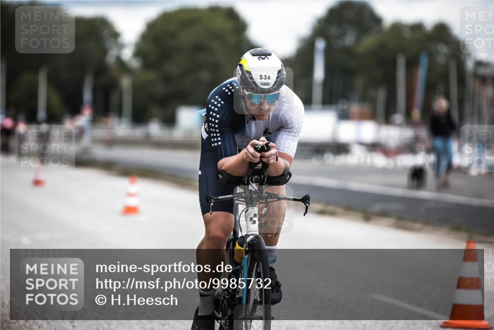 16.08.2026 - KN Förde Triathlon 2026 H.Heesch http://msf.ph/oto/9985732 16.08.2026 13:06:41 Radfahren 534, 720 meine-sportfotos.de