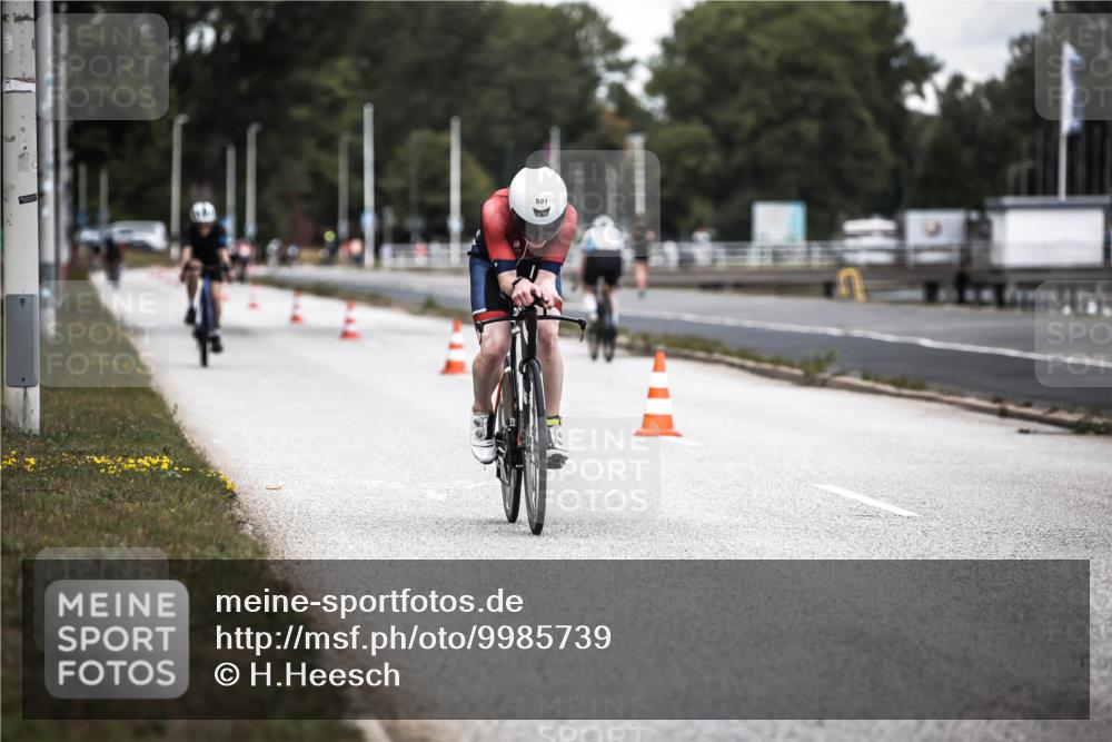 16.08.2026 - KN Förde Triathlon 2026 H.Heesch http://msf.ph/oto/9985739 16.08.2026 13:06:53 Radfahren 520, 583, 723 meine-sportfotos.de