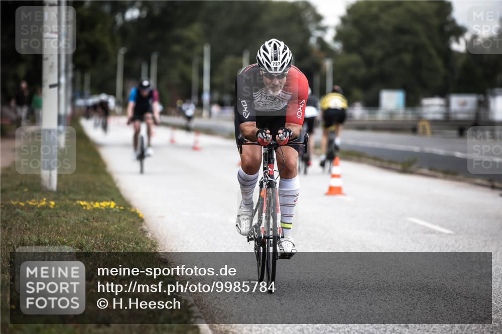 16.08.2026 - KN Förde Triathlon 2026 H.Heesch http://msf.ph/oto/9985784 16.08.2026 13:07:07 Radfahren 509, 543, 727 meine-sportfotos.de