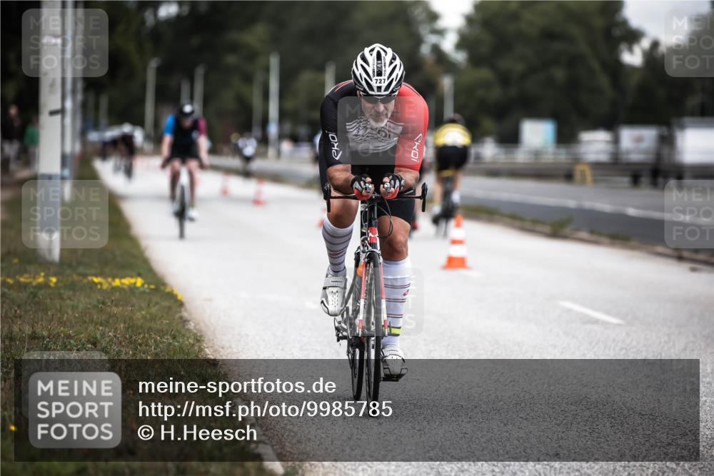 16.08.2026 - KN Förde Triathlon 2026 H.Heesch http://msf.ph/oto/9985785 16.08.2026 13:07:07 Radfahren 509, 543, 727 meine-sportfotos.de