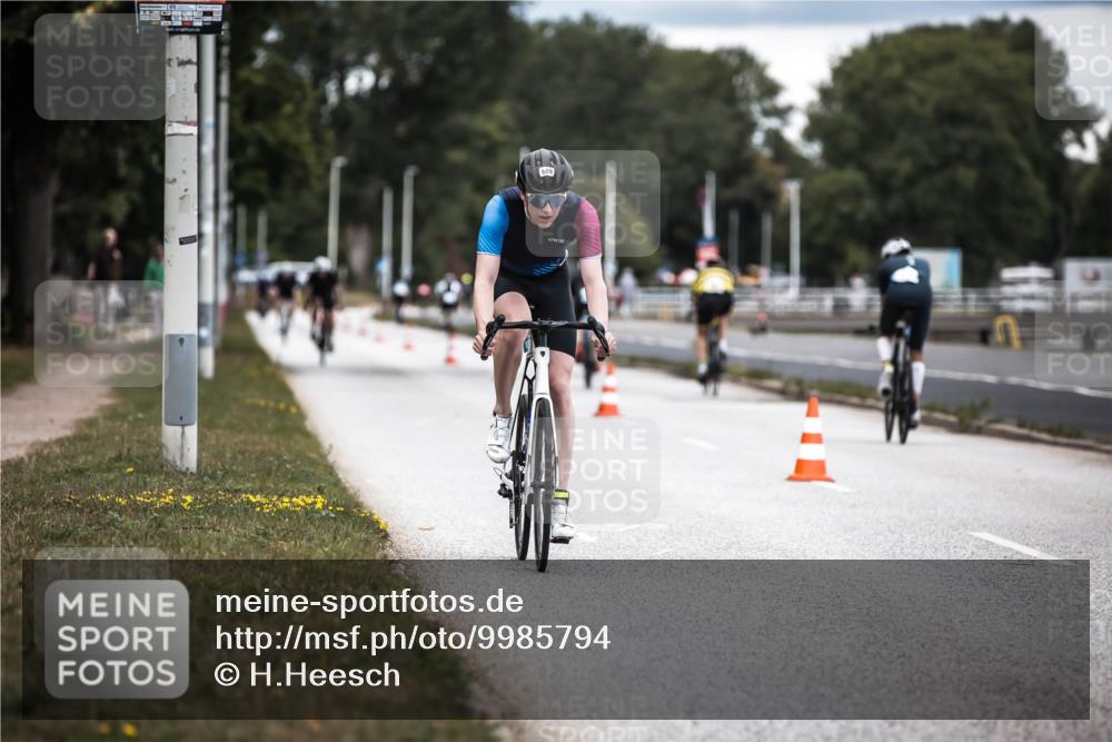 16.08.2026 - KN Förde Triathlon 2026 H.Heesch http://msf.ph/oto/9985794 16.08.2026 13:07:09 Radfahren 509, 543, 704, 727 meine-sportfotos.de