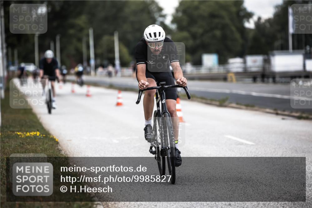 16.08.2026 - KN Förde Triathlon 2026 H.Heesch http://msf.ph/oto/9985827 16.08.2026 13:07:16 Radfahren 507, 704, 724, 740 meine-sportfotos.de
