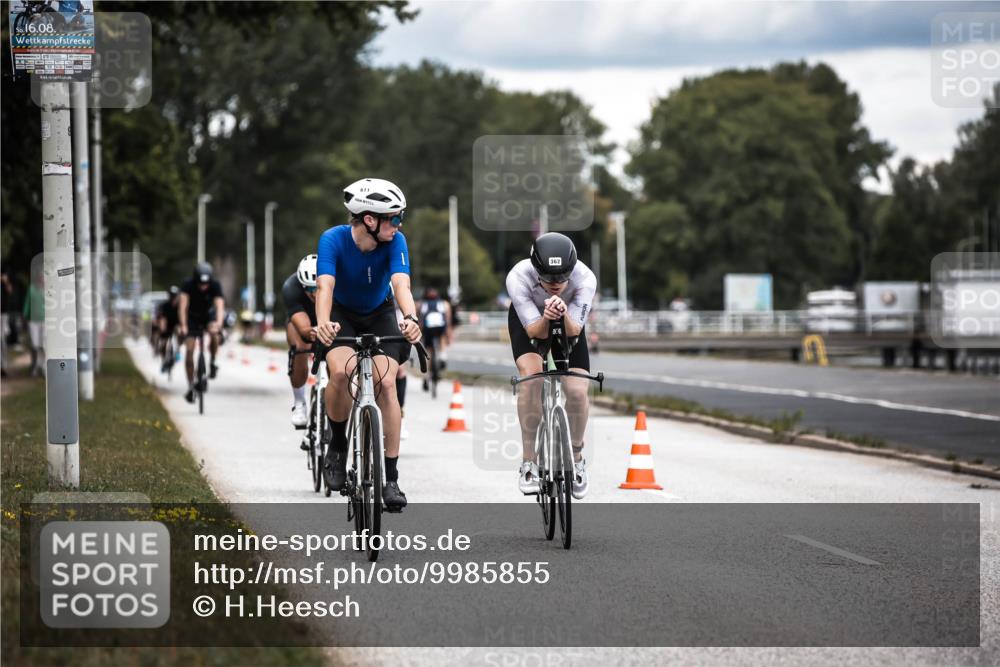 16.08.2026 - KN Förde Triathlon 2026 H.Heesch http://msf.ph/oto/9985855 16.08.2026 13:07:26 Radfahren 196, 511, 540, 552, 605, 611, 718, 735 meine-sportfotos.de