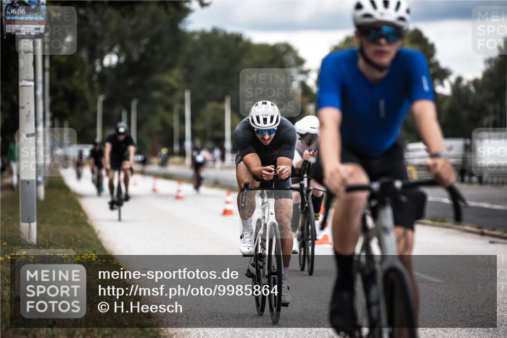 16.08.2026 - KN Förde Triathlon 2026 H.Heesch http://msf.ph/oto/9985864 16.08.2026 13:07:27 Radfahren 196, 511, 540, 552, 605, 611, 718, 735 meine-sportfotos.de