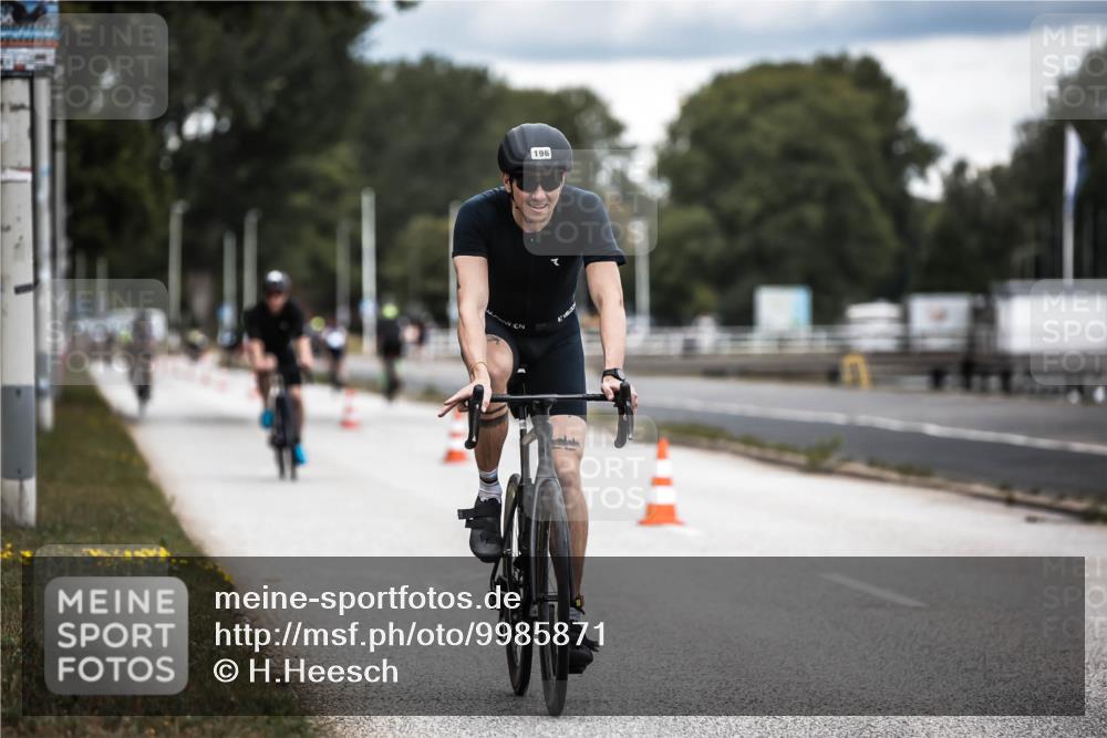 16.08.2026 - KN Förde Triathlon 2026 H.Heesch http://msf.ph/oto/9985871 16.08.2026 13:07:31 Radfahren 196, 511, 513, 540, 592, 605, 718, 735 meine-sportfotos.de