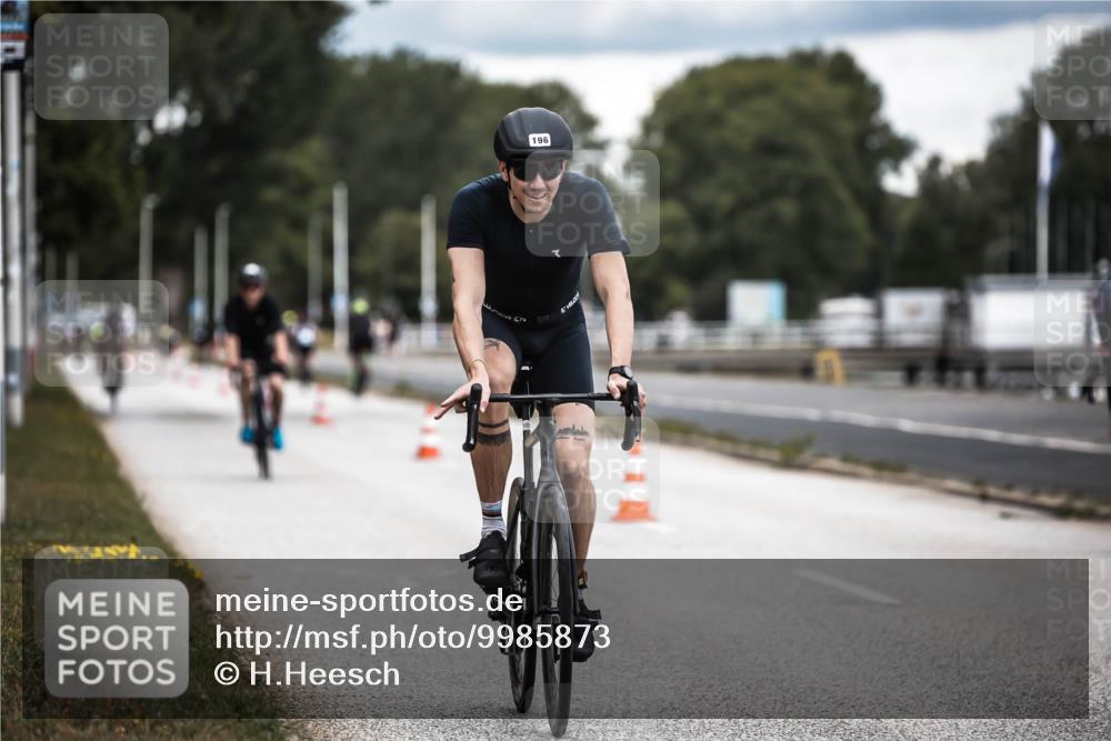 16.08.2026 - KN Förde Triathlon 2026 H.Heesch http://msf.ph/oto/9985873 16.08.2026 13:07:31 Radfahren 196, 511, 513, 540, 592, 605, 718, 735 meine-sportfotos.de