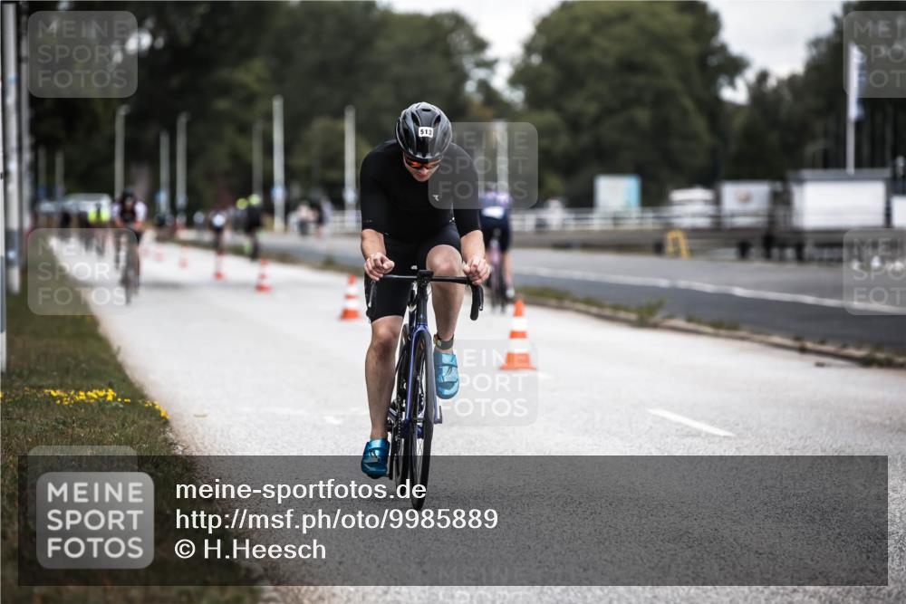 16.08.2026 - KN Förde Triathlon 2026 H.Heesch http://msf.ph/oto/9985889 16.08.2026 13:07:33 Radfahren 196, 513, 592 meine-sportfotos.de
