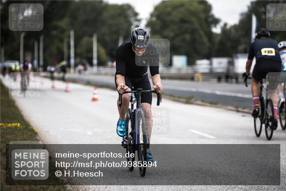 16.08.2026 - KN Förde Triathlon 2026 H.Heesch http://msf.ph/oto/9985894 16.08.2026 13:07:34 Radfahren 196, 513, 592, 711 meine-sportfotos.de