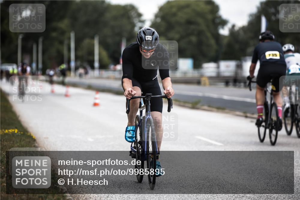 16.08.2026 - KN Förde Triathlon 2026 H.Heesch http://msf.ph/oto/9985895 16.08.2026 13:07:34 Radfahren 196, 513, 592, 711 meine-sportfotos.de