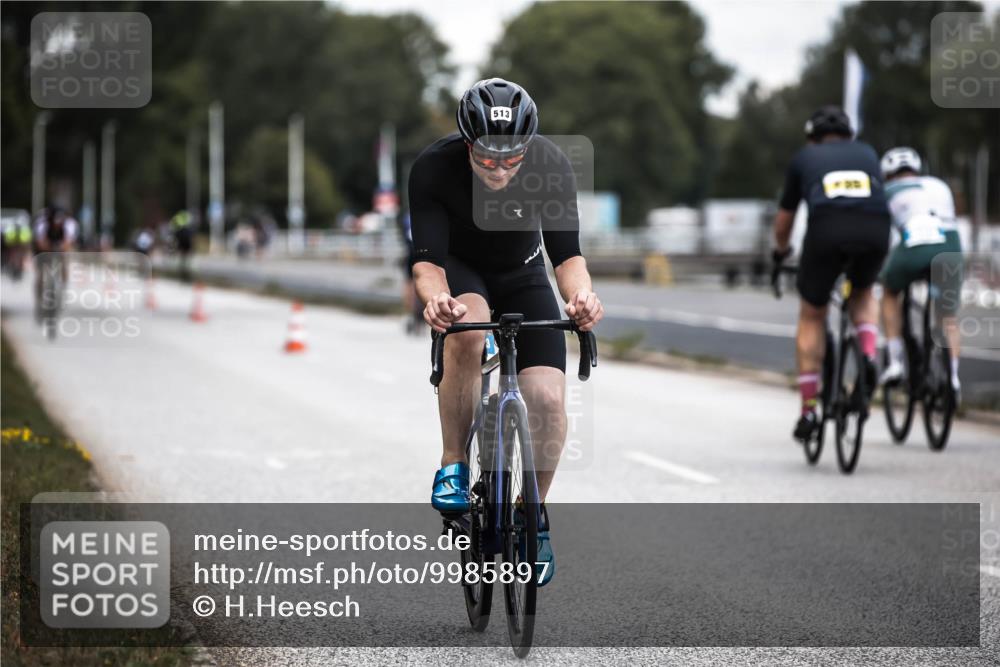 16.08.2026 - KN Förde Triathlon 2026 H.Heesch http://msf.ph/oto/9985897 16.08.2026 13:07:34 Radfahren 196, 513, 592, 711 meine-sportfotos.de